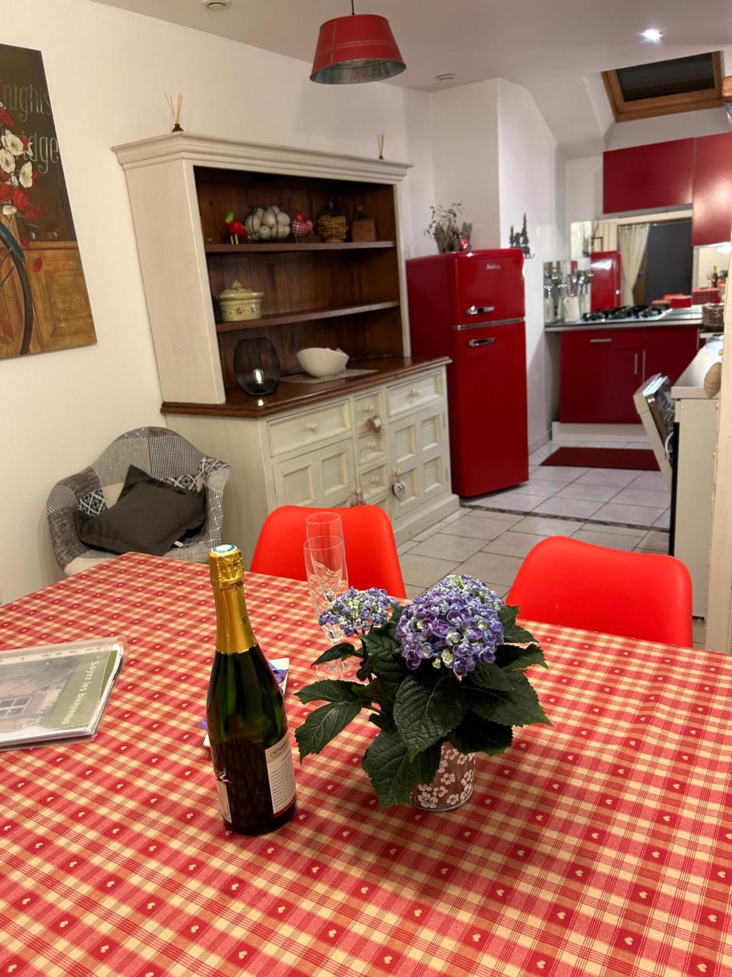 Des Capucins Centre Apartment